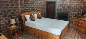 Roo hills sea view chalet